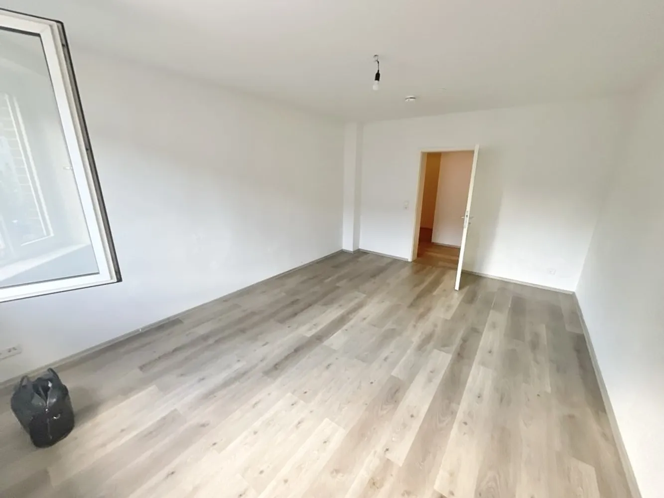 2 Zimmer Wohnung mit 77 m² in Essen – Bild 7