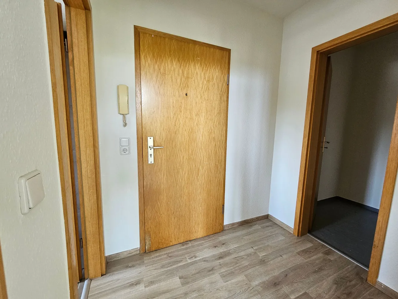 1 room apartment with 33 m² in Mühlhausen – Photo 5