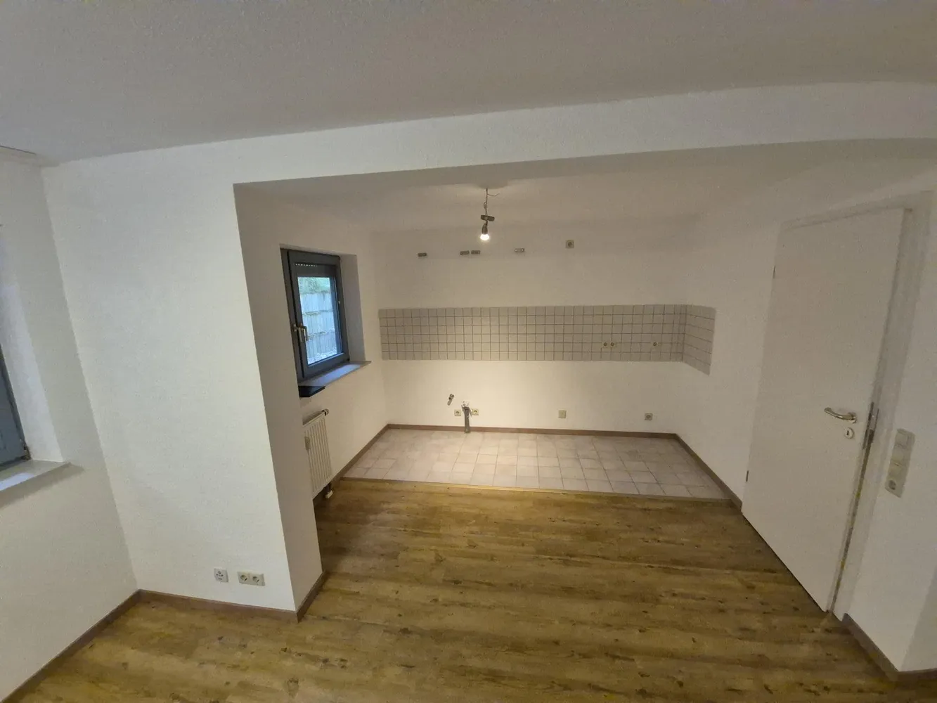 2 Zimmer Wohnung mit 54 m² in Karlsruhe – Bild 2