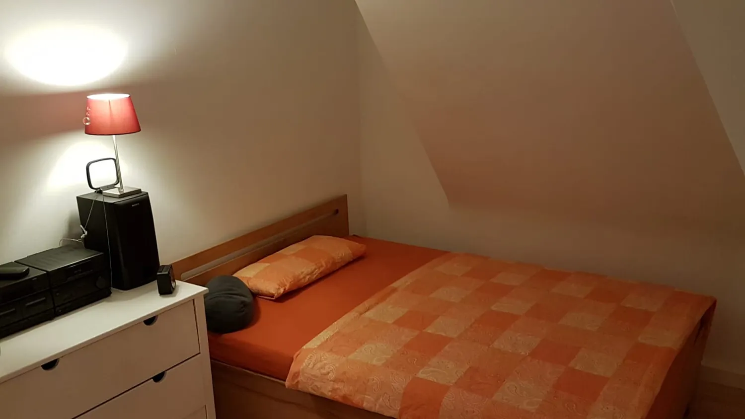 5 room apartment with 100 m² in Fellbach – Photo 2
