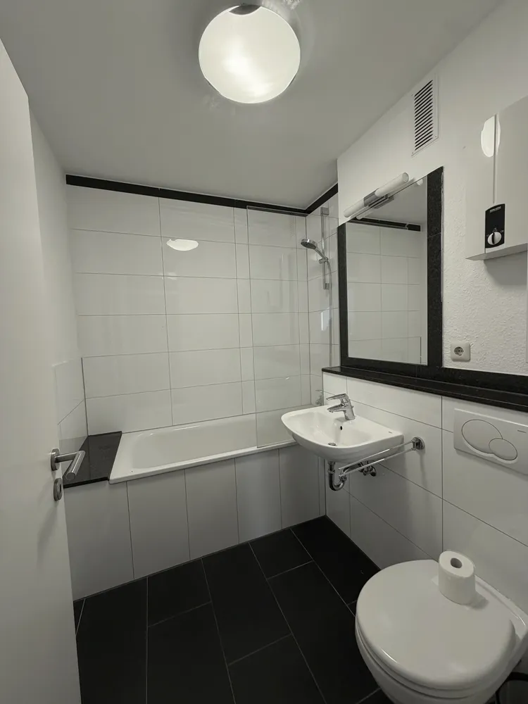 2 Zimmer Wohnung mit 70 m² in Düsseldorf – Bild 5