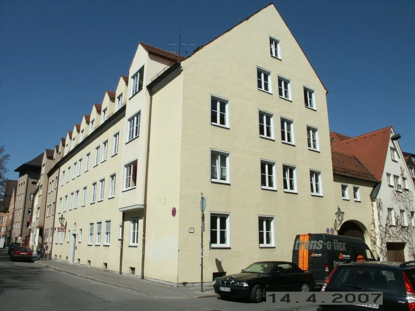 2 Zimmer Wohnung mit 64 m² in Augsburg – Bild 1