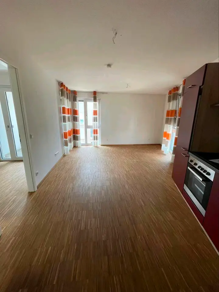 2 Zimmer Wohnung mit 42 m² in Karlsruhe – Bild 1