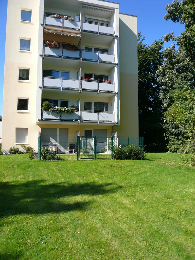 2 room apartment with 42 m² in Cologne – Photo 1