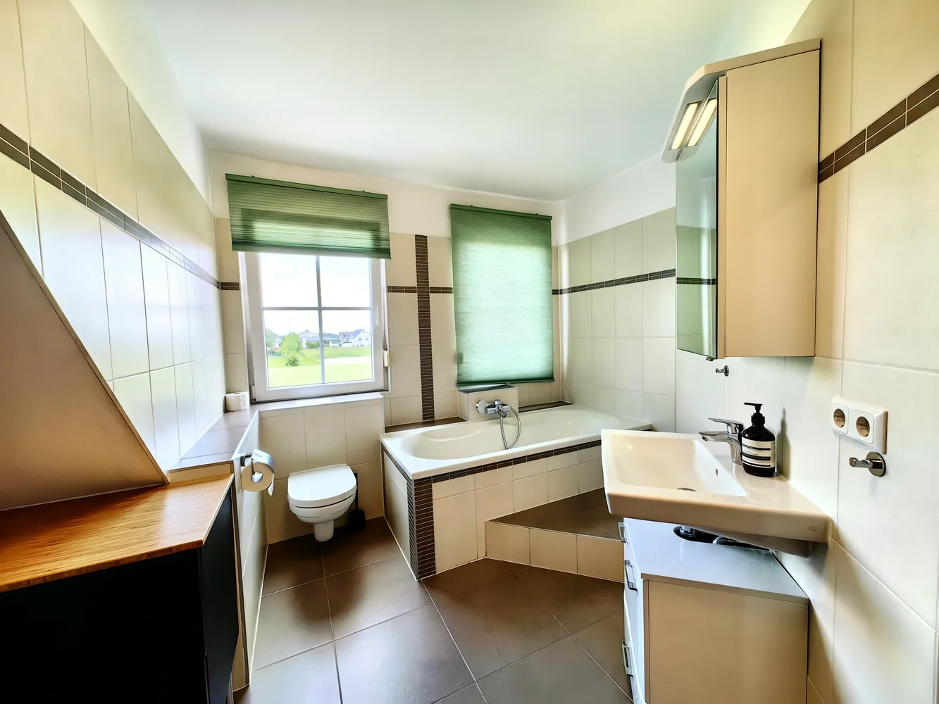 4 Zimmer Haus mit 143 m² in München – Bild 4