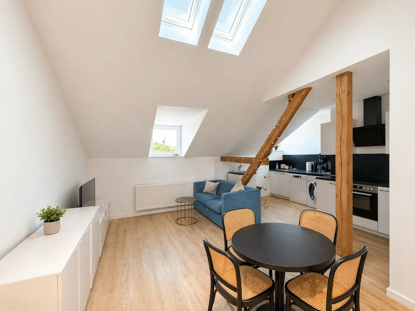 2 Zimmer Wohnung mit 59 m² in Düsseldorf – Bild 3