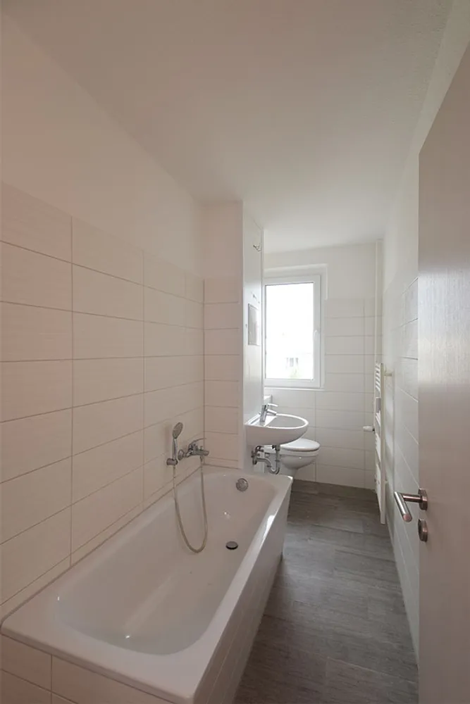 3 Zimmer Wohnung mit 61 m² in Halle (Saale) – Bild 3