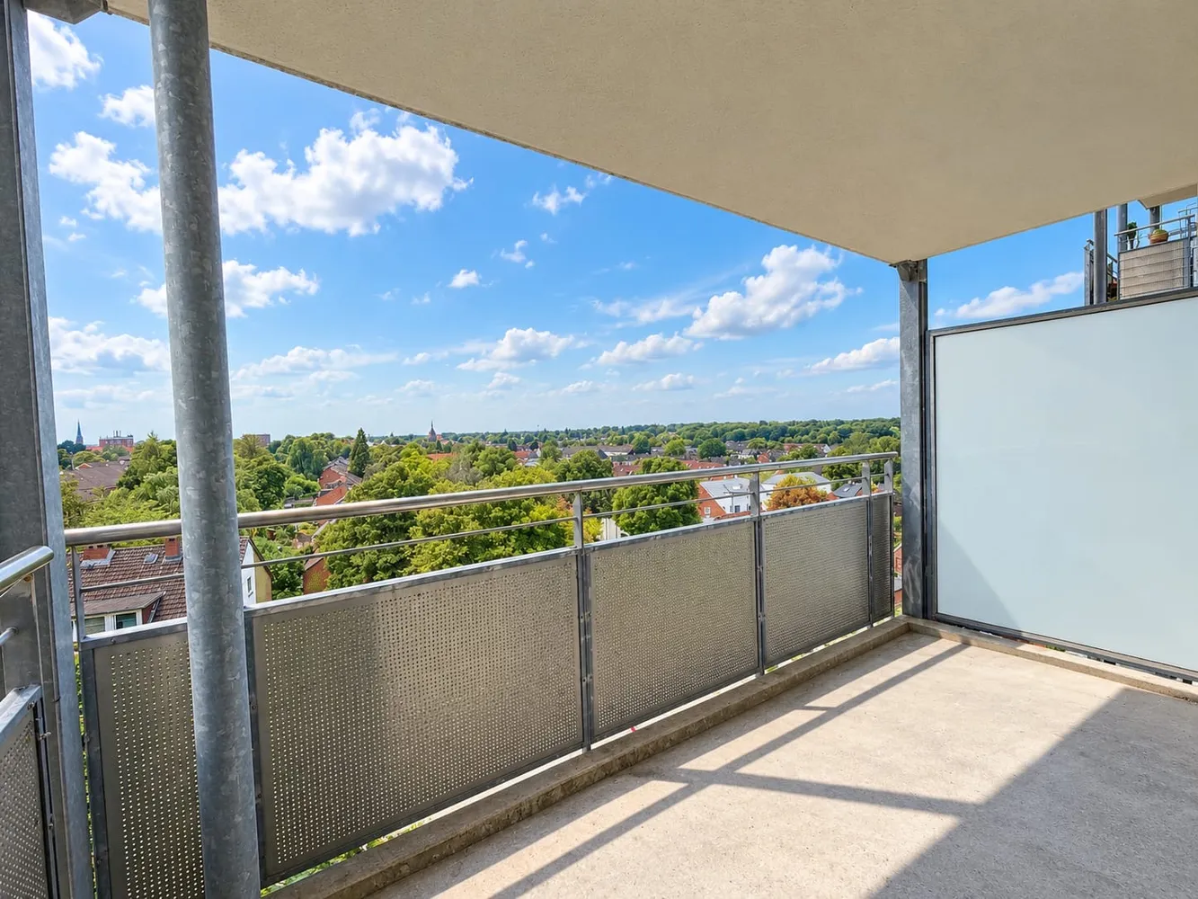 2 Zimmer Wohnung mit 60 m² in Lübeck – Bild 1