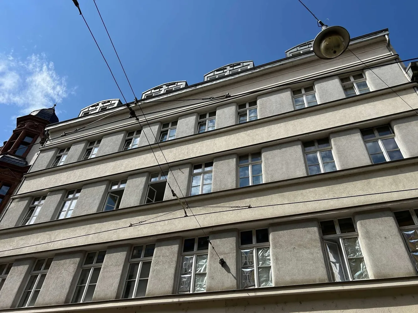 2 Zimmer Wohnung mit 47 m² in Halle (Saale) – Bild 1
