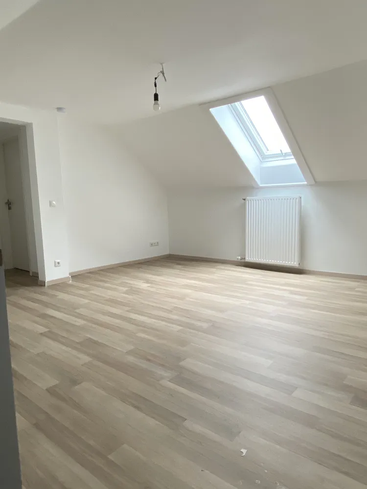 2 Zimmer Wohnung mit 44 m² in Germering – Bild 2
