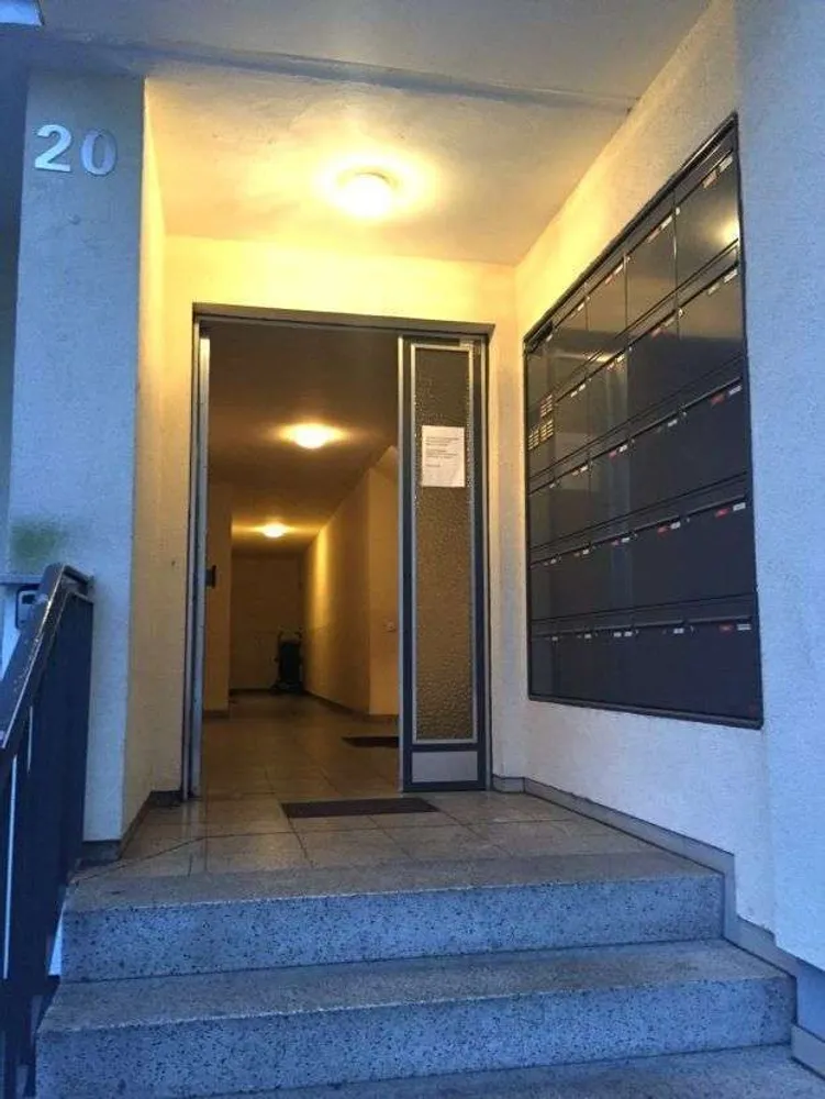 3 Zimmer Wohnung mit 67 m² in Frankfurt am Main – Bild 4