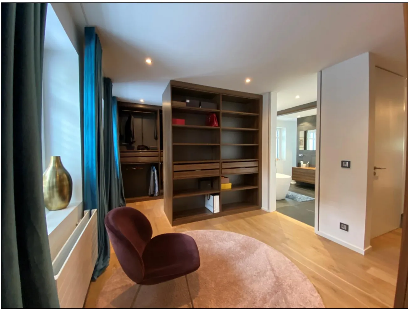 5 Zimmer Wohnung mit 240 m² in Stuttgart – Bild 12