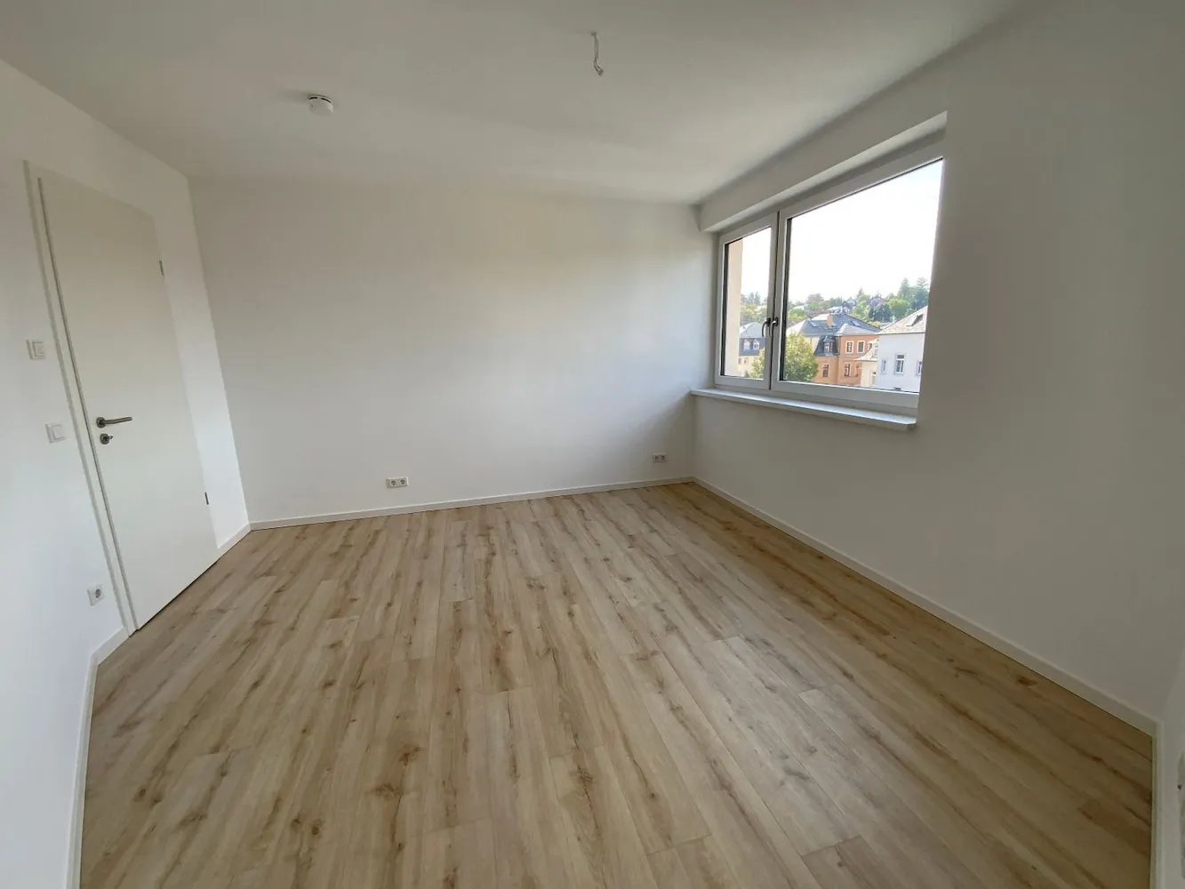 3 Zimmer Wohnung mit 99 m² in Dresden – Bild 7