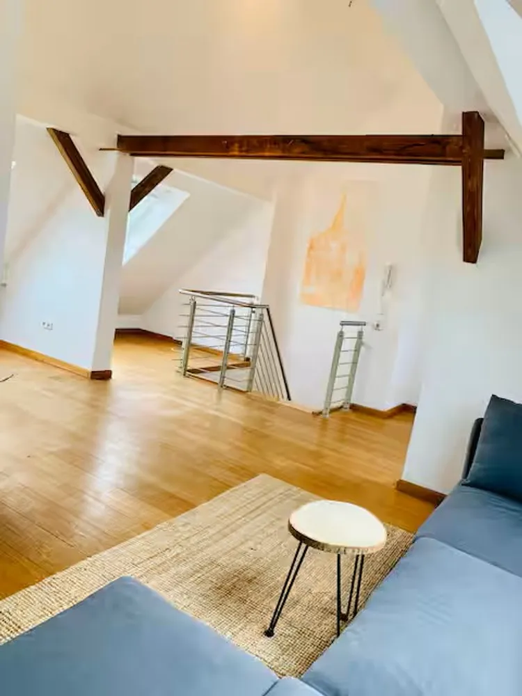 2 Zimmer Wohnung mit 88 m² in Düsseldorf – Bild 5