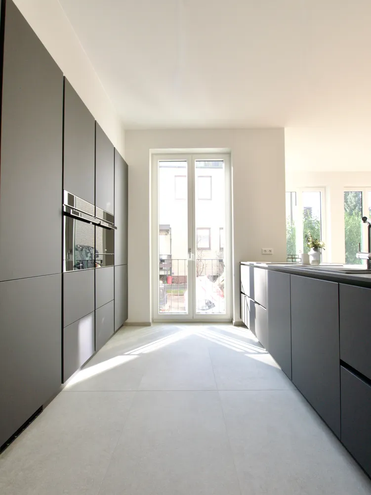 6 Zimmer Wohnung mit 187 m² in Hamburg – Bild 2