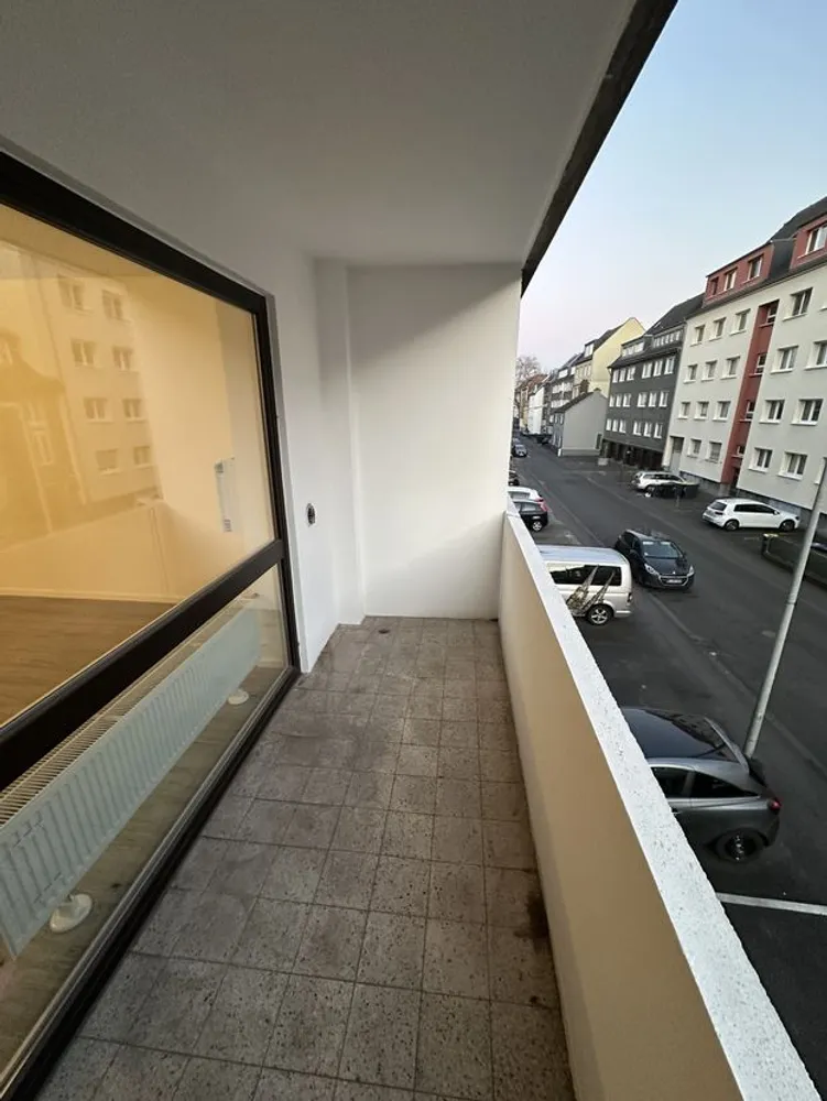 1 Zimmer Wohnung mit 36 m² in Köln – Bild 10