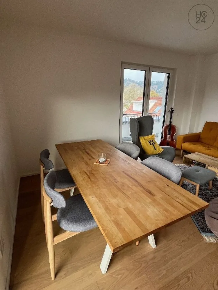 3 Zimmer Wohnung mit 90 m² in Freiburg im Breisgau – Bild 2