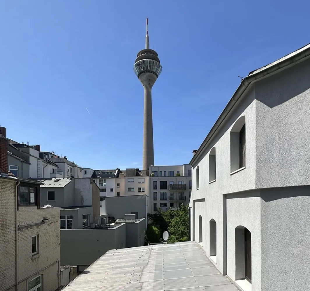 3 Zimmer Wohnung mit 70 m² in Düsseldorf – Bild 1