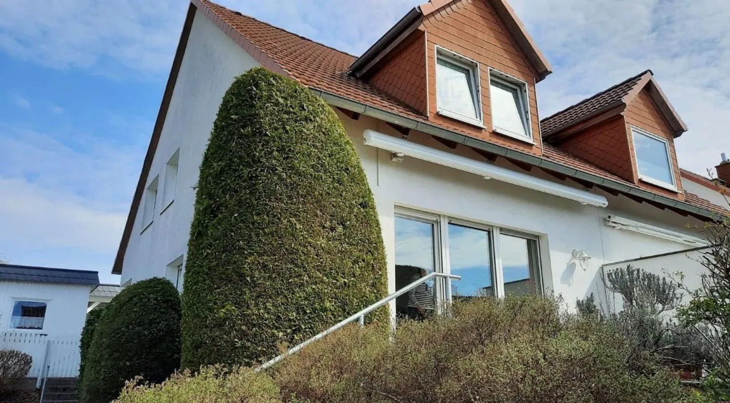 4 Zimmer Haus mit 130 m² in Hameln – Bild 1