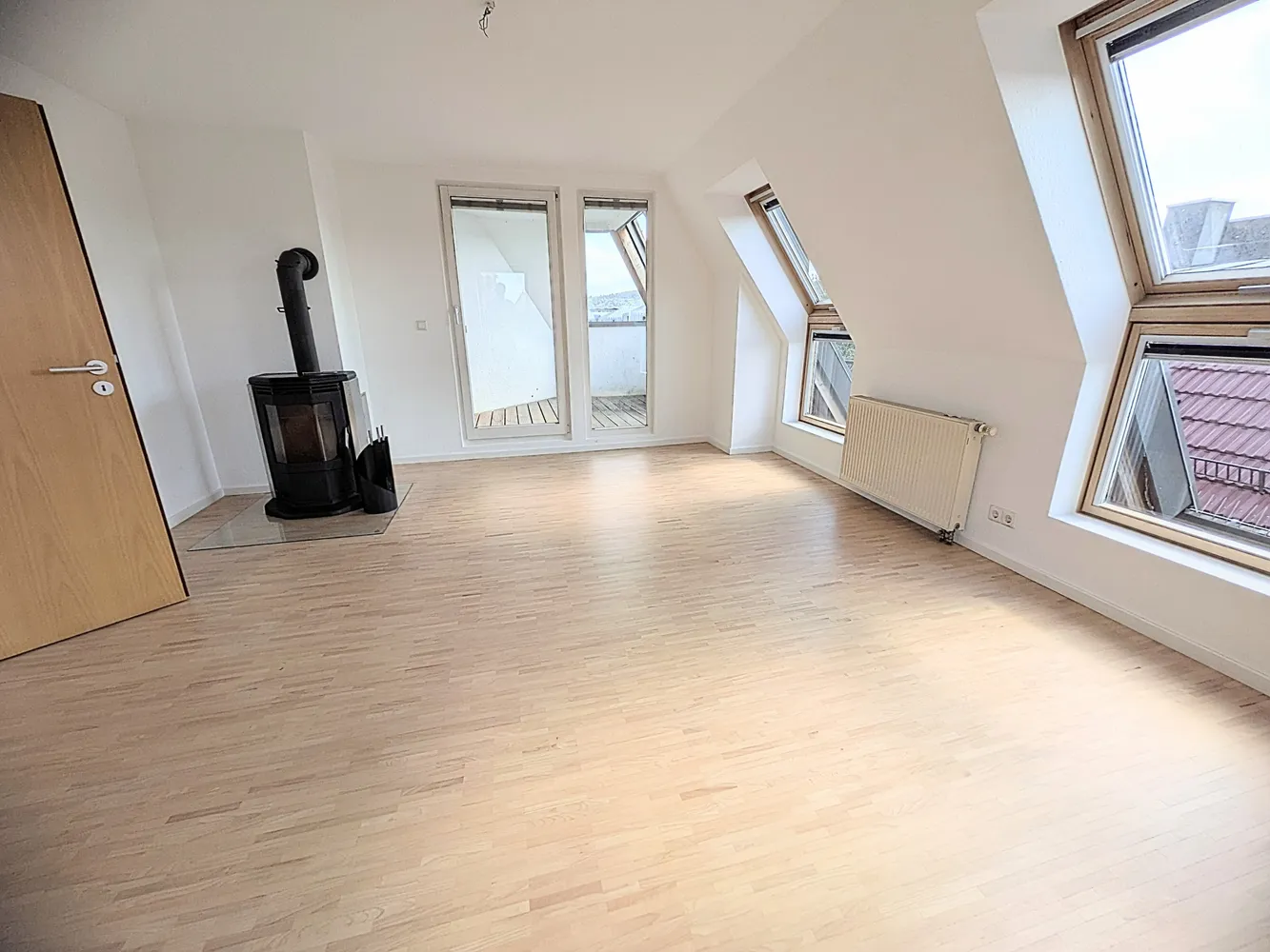 4 Zimmer Wohnung mit 108 m² in Stuttgart – Bild 6
