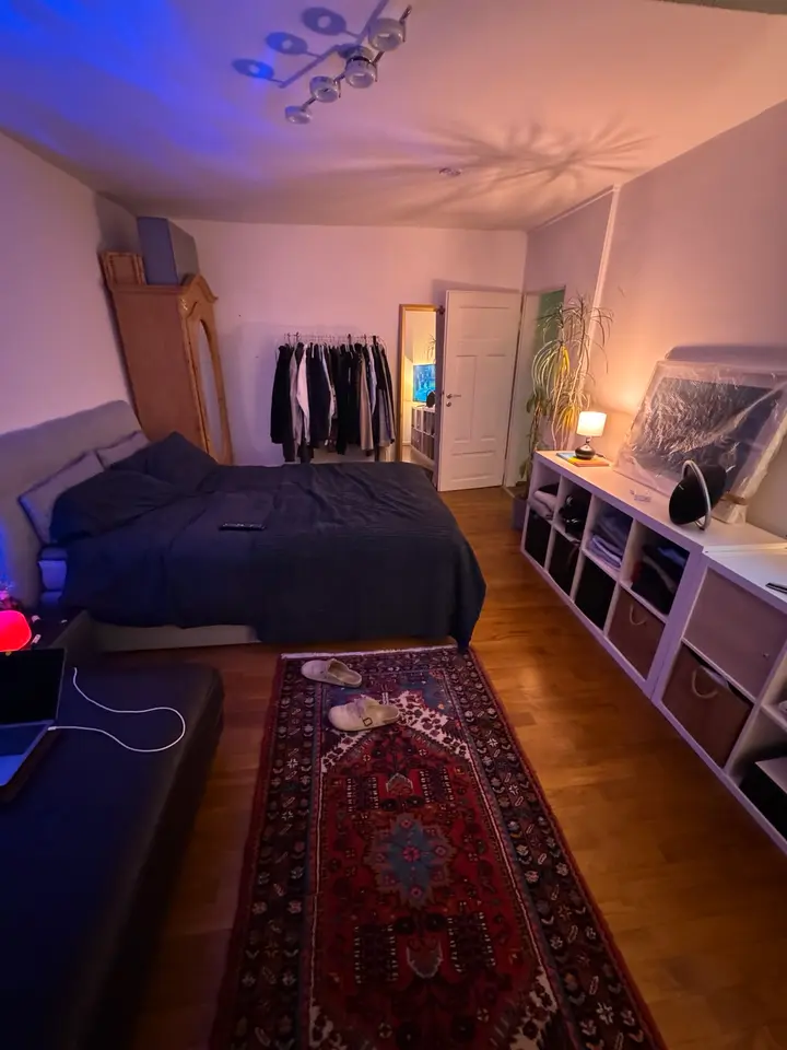 WG-Zimmer mit 136 m² in Frankfurt am Main – Bild 2