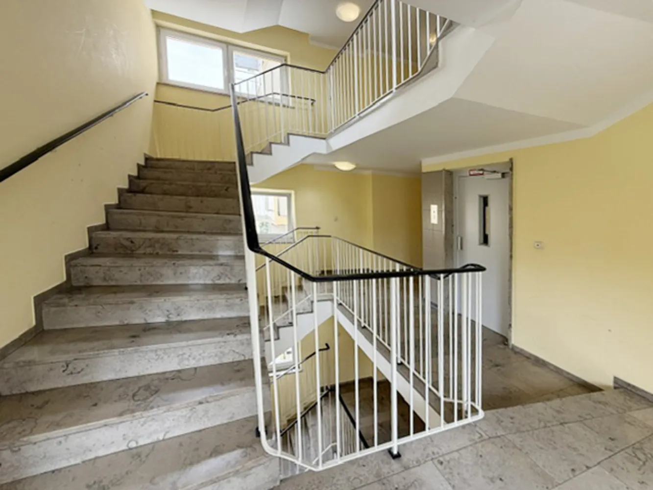 1 Zimmer Wohnung mit 38 m² in München – Bild 8