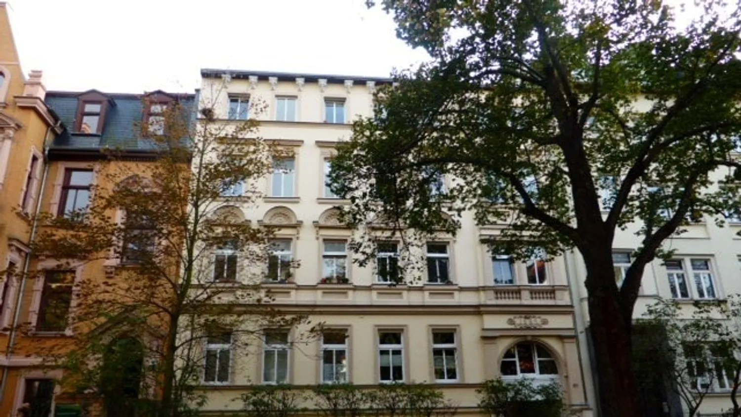 2 Zimmer Wohnung mit 61 m² in Halle (Saale) – Bild 2