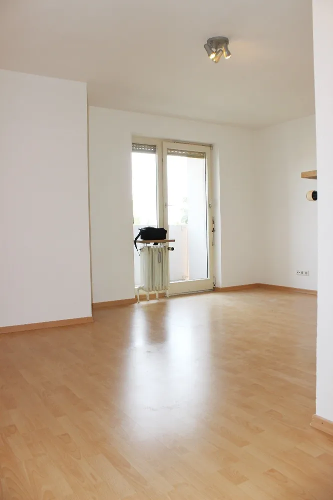 1 room apartment with 33 m² in Augsburg – Photo 2