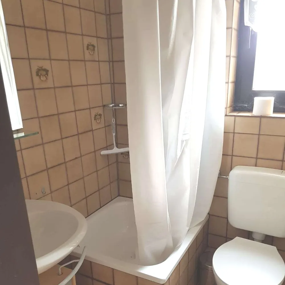 2 Zimmer Wohnung mit 30 m² in Krefeld – Bild 3
