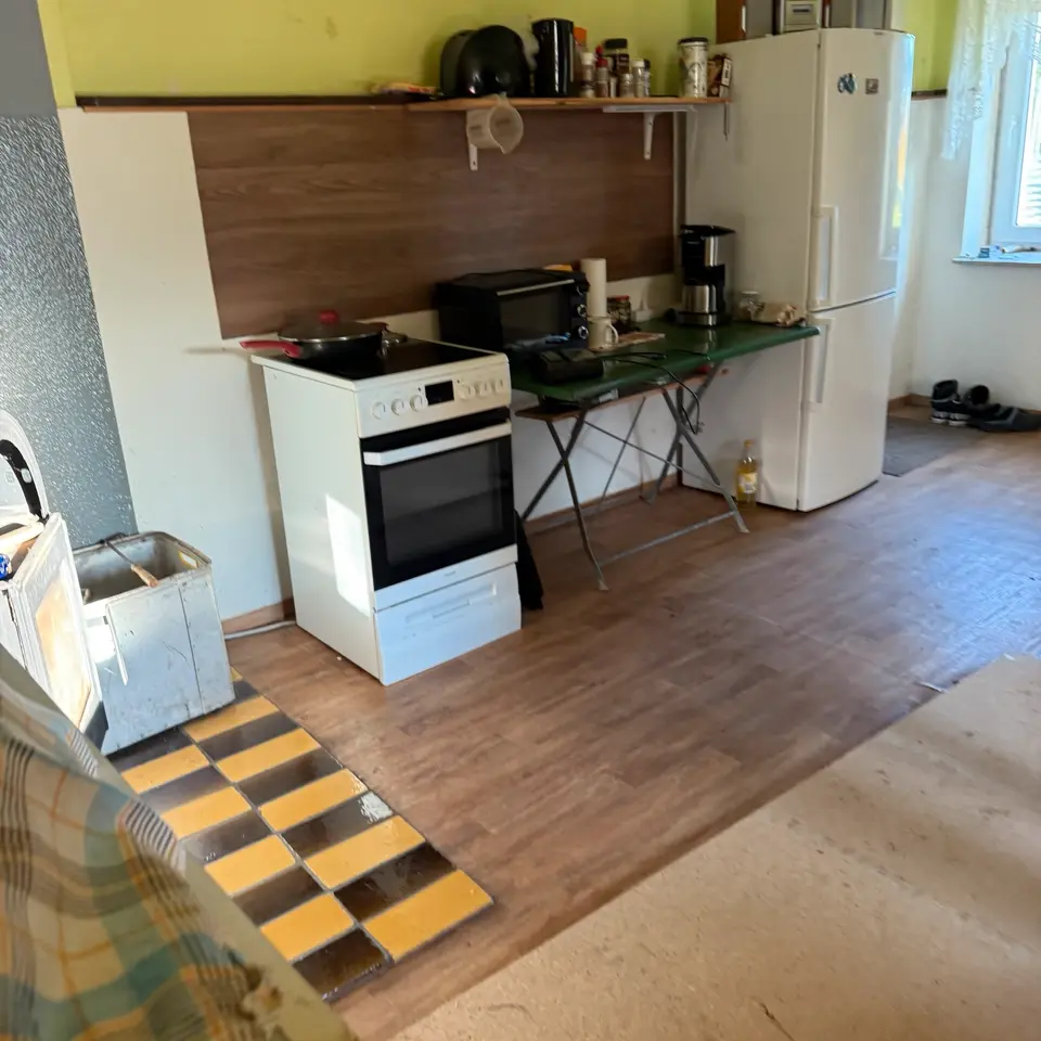 10 Zimmer Haus mit 300 m² in Aue-Bad Schlema – Bild 2