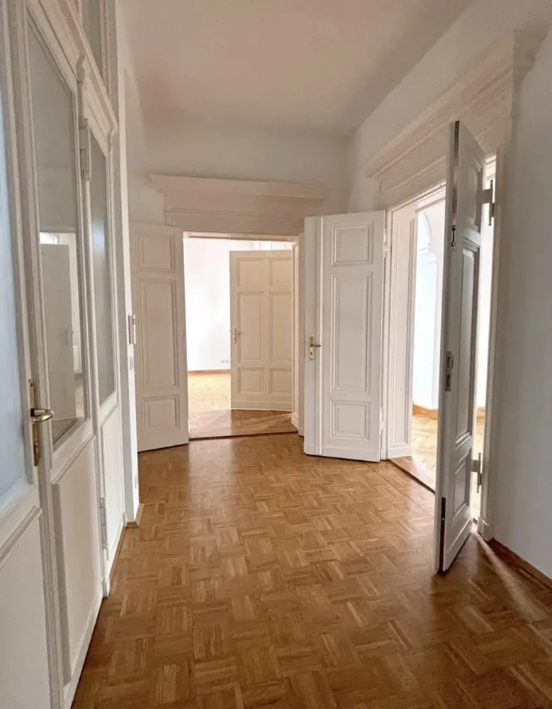 3 Zimmer Wohnung mit 125 m² in Halle (Saale) – Bild 1