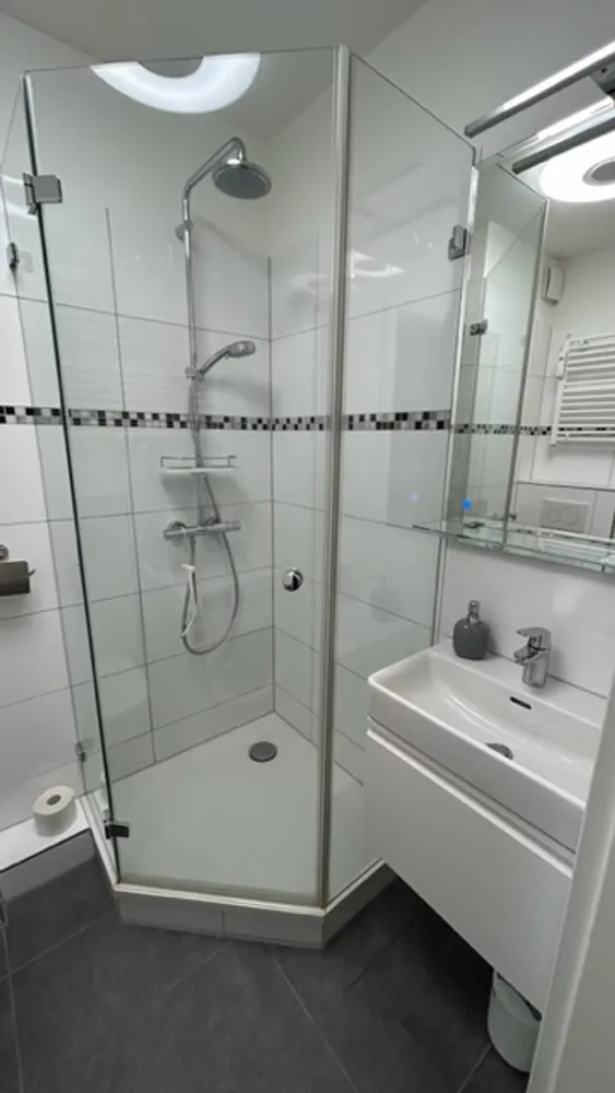 2 Zimmer Wohnung mit 42 m² in Hamburg – Bild 7