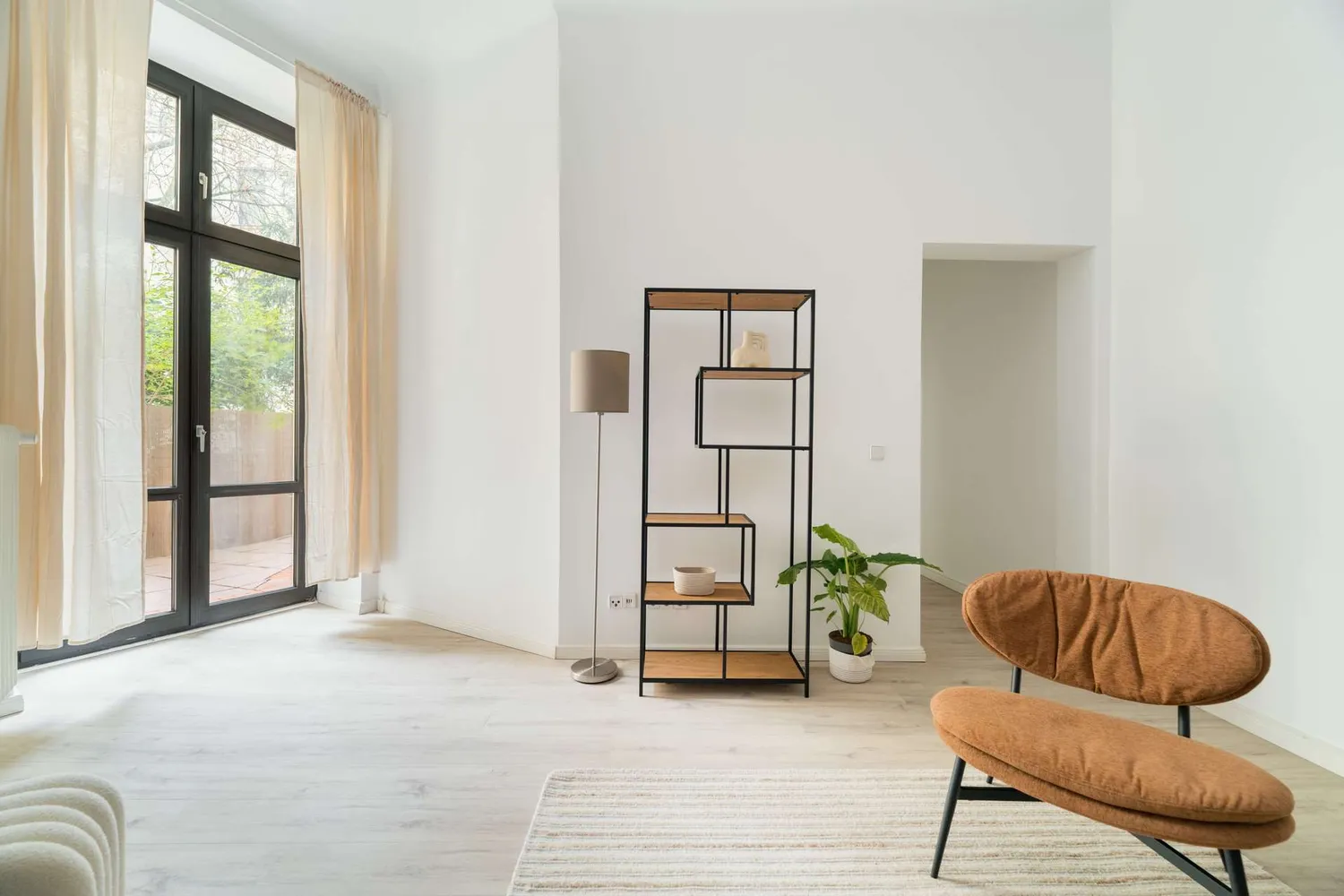 2 Zimmer Wohnung mit 67 m² in Berlin – Bild 2