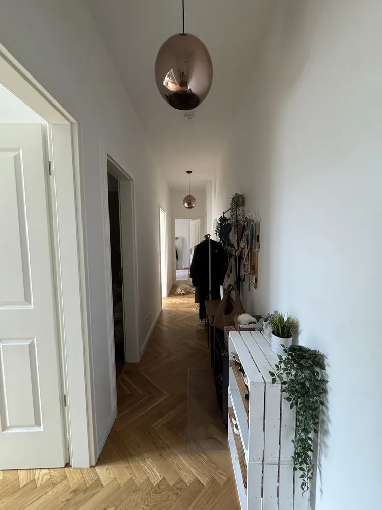 2 Zimmer Wohnung mit 60 m² in Berlin – Bild 2