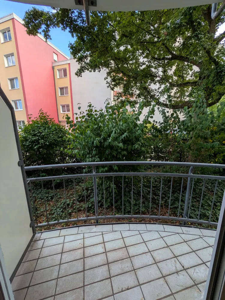 1 Zimmer Wohnung mit 36 m² in Frankfurt am Main – Bild 6