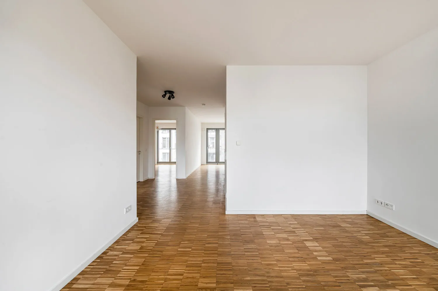 3 room apartment with 103 m² in Berlin – Photo 2