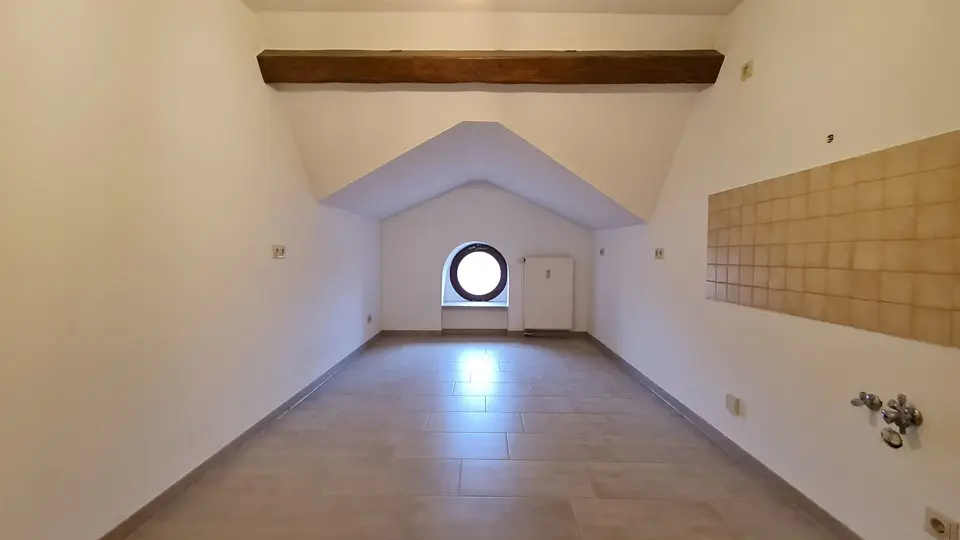 2 Zimmer Wohnung mit 76 m² in Löbau – Bild 4