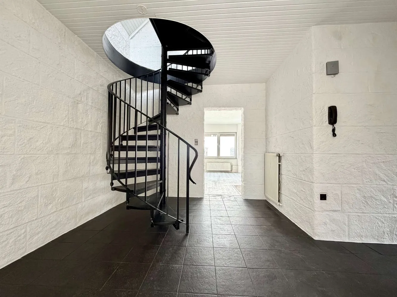5 Zimmer Wohnung mit 153 m² in Köln – Bild 3