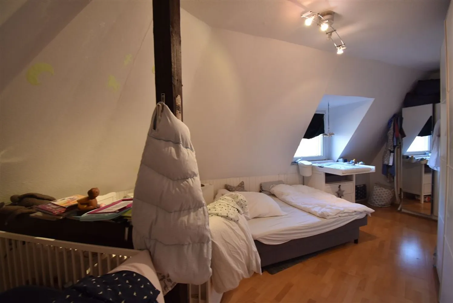 3 Zimmer Wohnung mit 107 m² in Düsseldorf – Bild 4