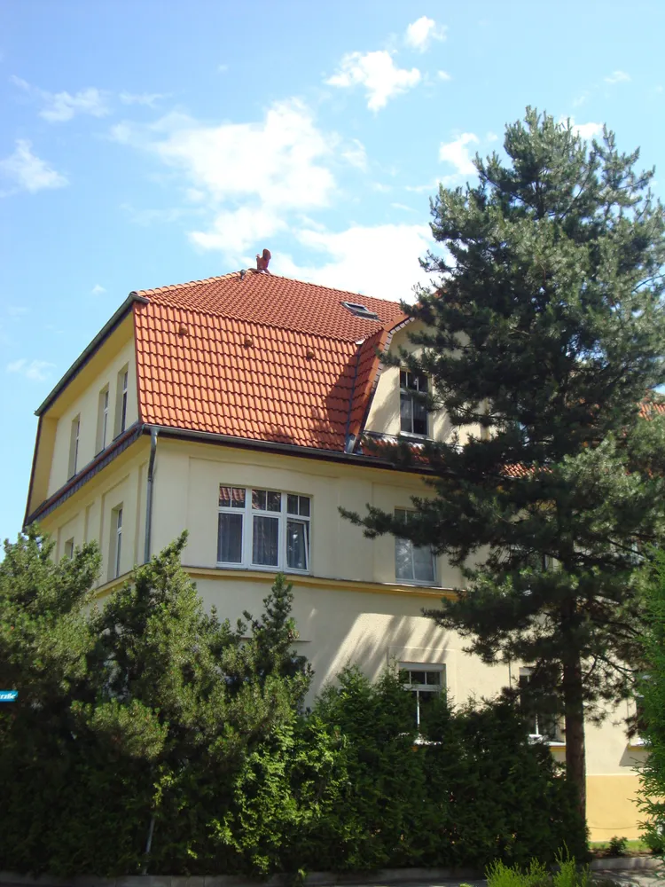 4 Zimmer Wohnung mit 80 m² in Zwickau – Bild 2
