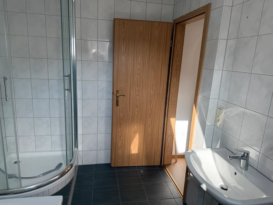 2 Zimmer Wohnung mit 56 m² in Altenburg – Bild 3