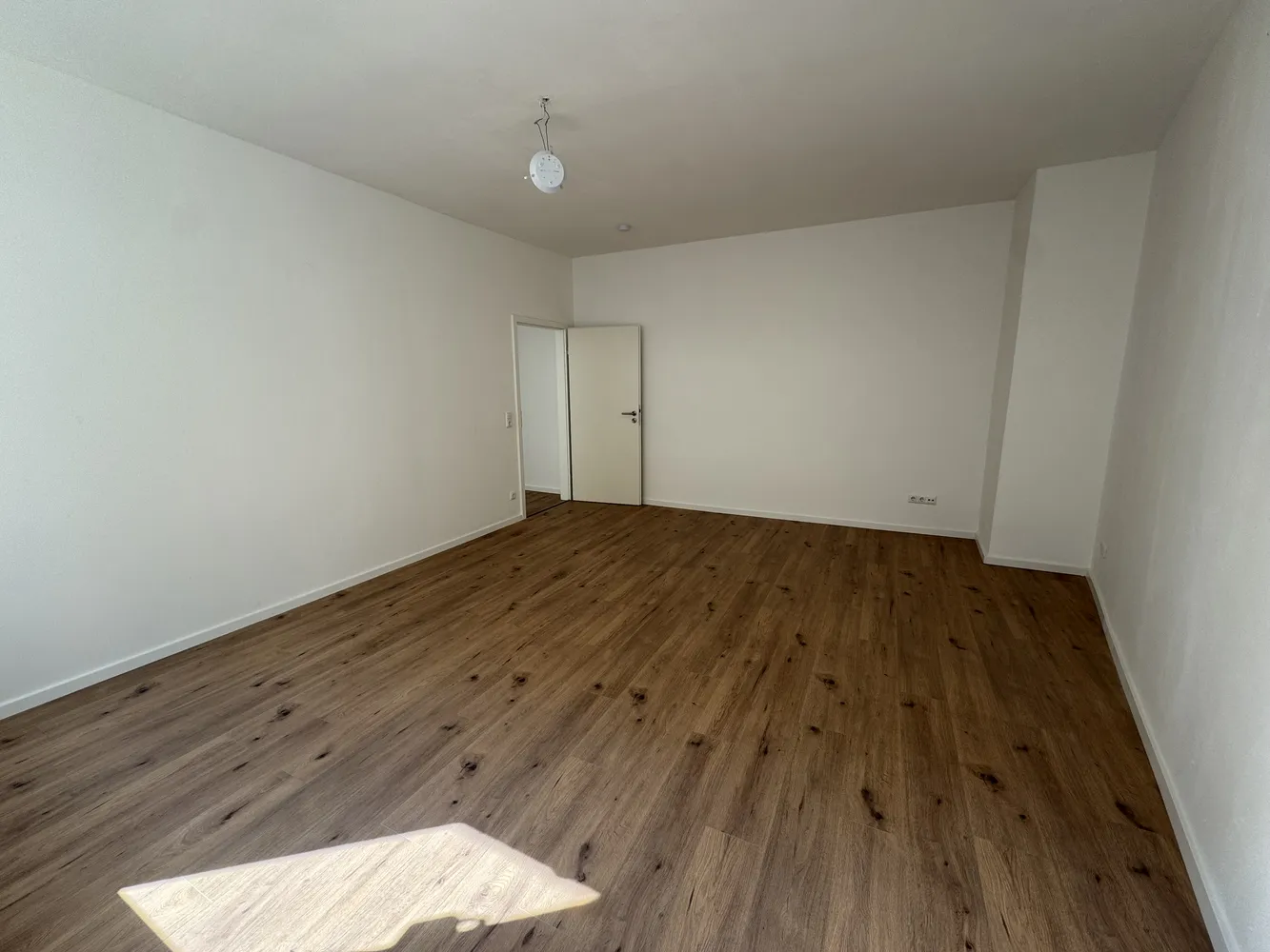 2 Zimmer Wohnung mit 74 m² in Mannheim – Bild 4