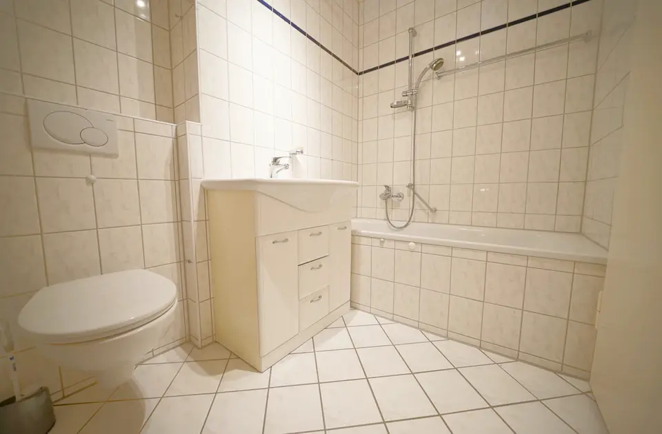 4 Zimmer Wohnung mit 20 m² in Bremen – Bild 10