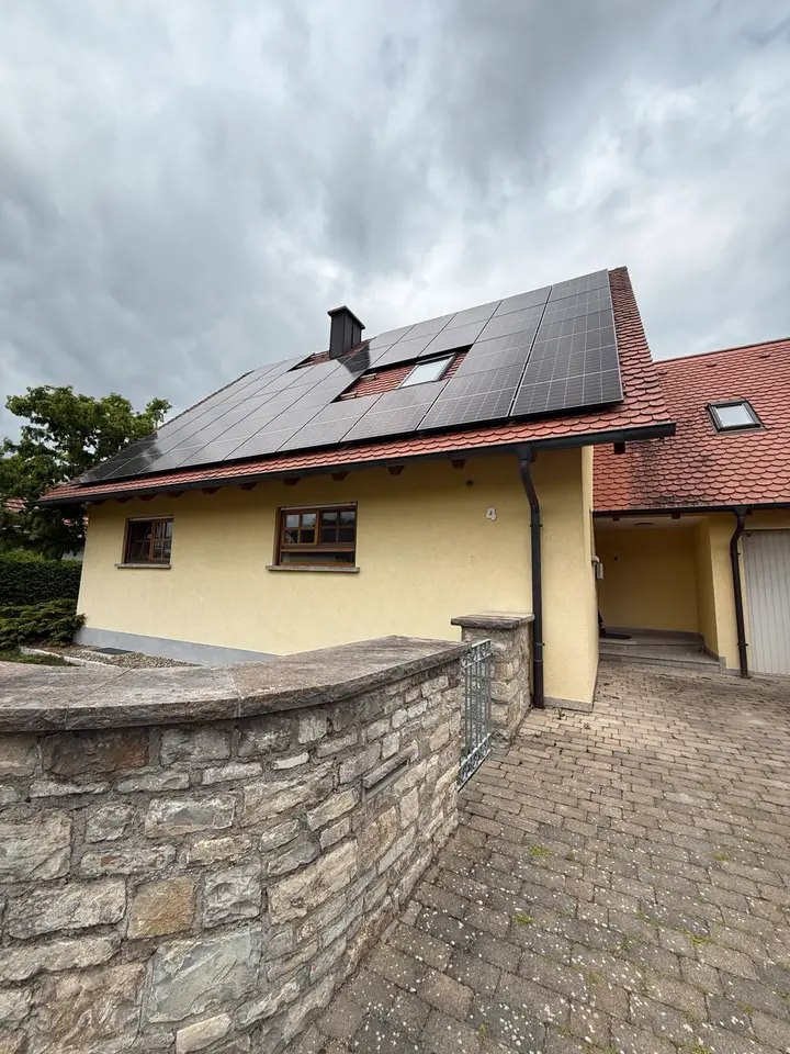 4 Zimmer Haus mit 140 m² in Würzburg – Bild 4