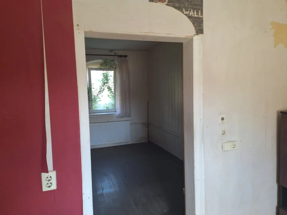 8 Zimmer Wohnung mit 150 m² in Torgau – Bild 2