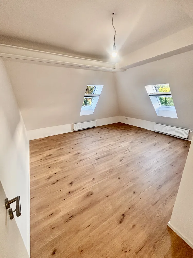5 Zimmer Wohnung mit 115 m² in Dresden – Bild 12
