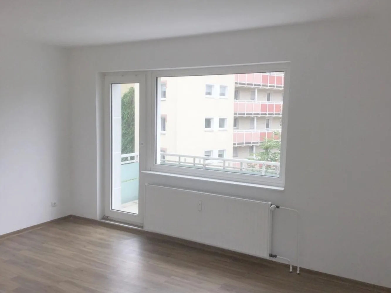 3 Zimmer Wohnung mit 70 m² in Essen – Bild 2