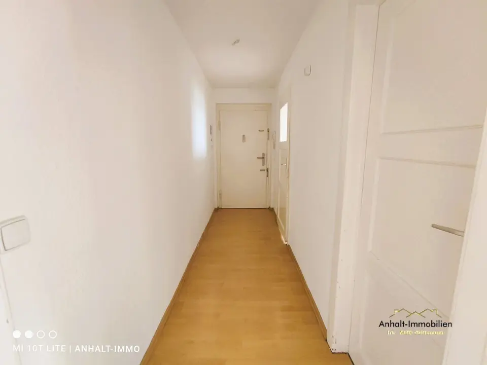 2 Zimmer Wohnung mit 45 m² in Bitterfeld-Wolfen – Bild 4