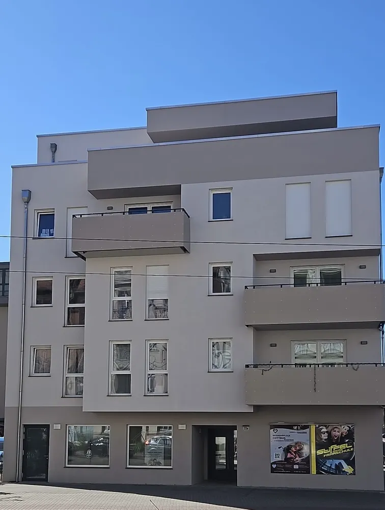 3 Zimmer Wohnung mit 115 m² in Cottbus – Bild 1