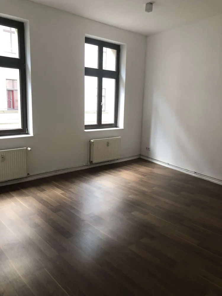 2 Zimmer Wohnung mit 60 m² in Halle (Saale) – Bild 4